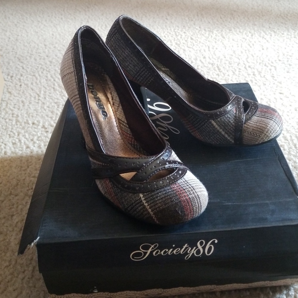 Shoes